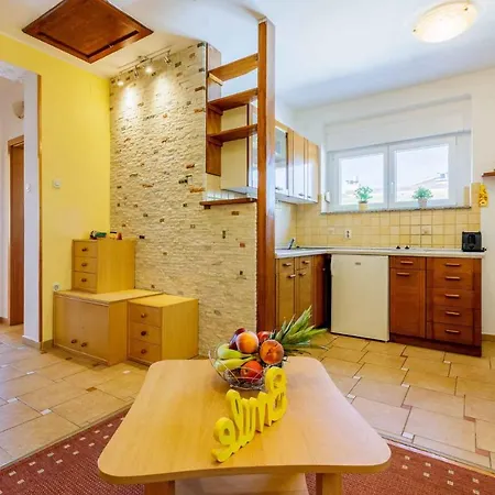 Apartment In 39143