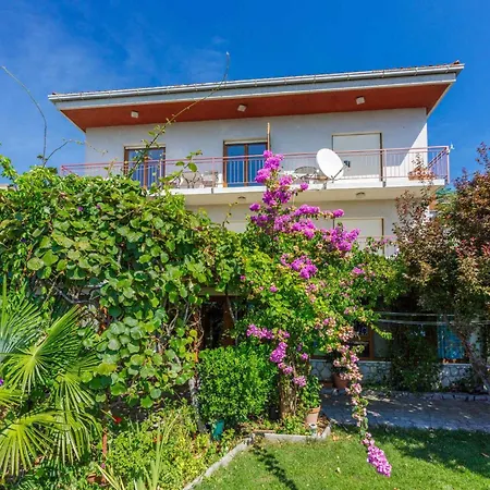 In 39143 Apartment *